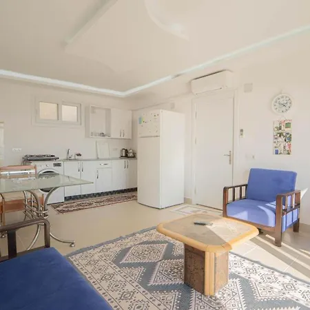 Bed & Breakfast Likya Inn *
